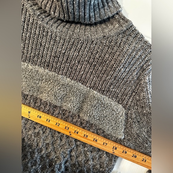 BANANA REPUBLIC Med VINTAGE Mixed Textile Wool Alpaca Chunky Fringe Turtleneck - Picture 11 of 13